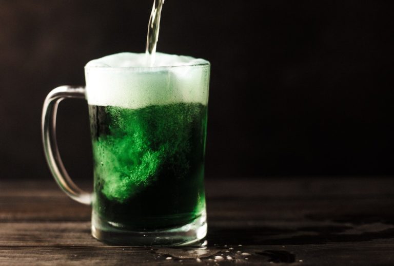 st patricks day restaurant drink ideas